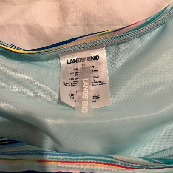 Lands' End Women's Multicolor Stripe Built In Bra .shorts sleeveless. Size 10 - Picture 1 of 4